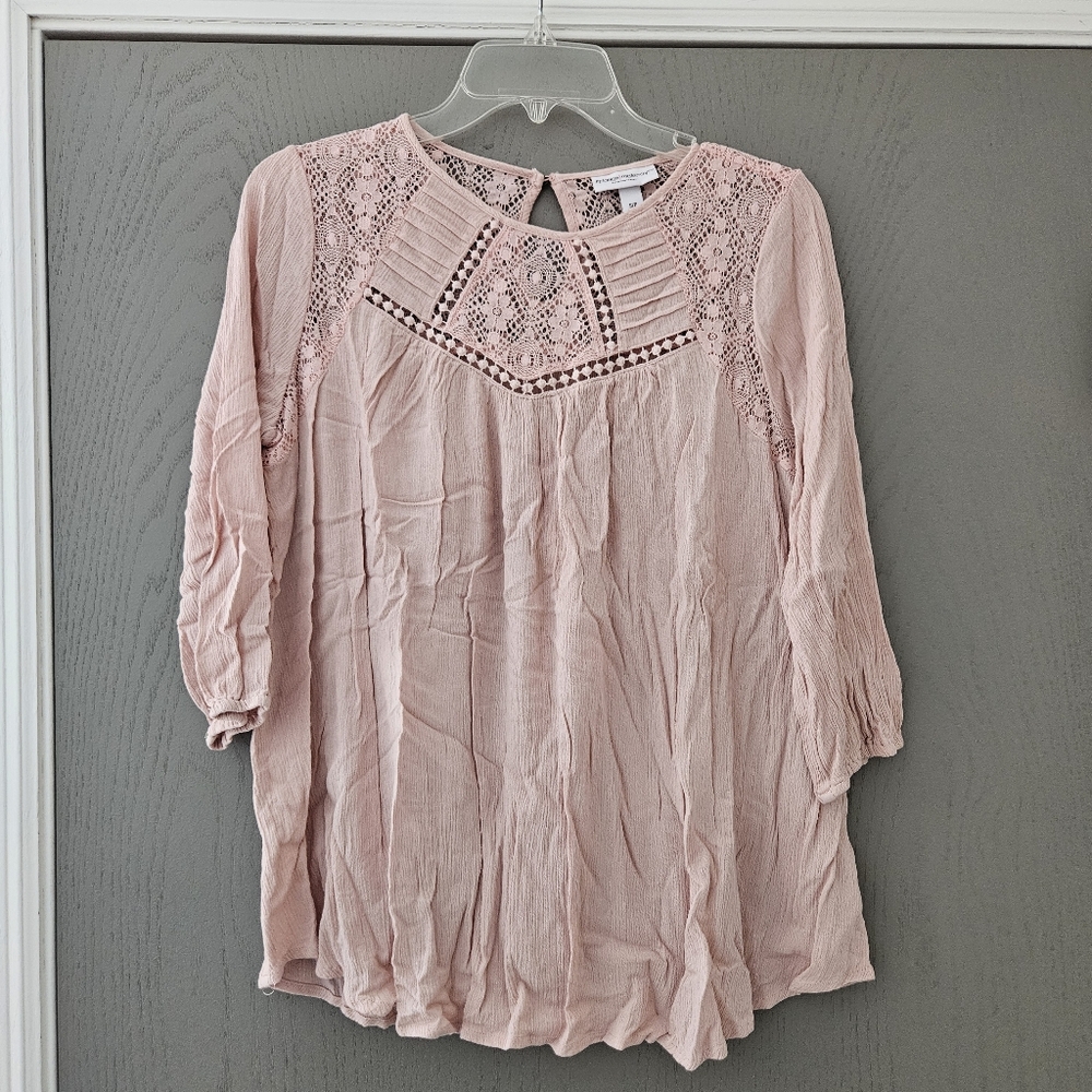 Liz Lange Maternity Pink Leave Top Blouse Small